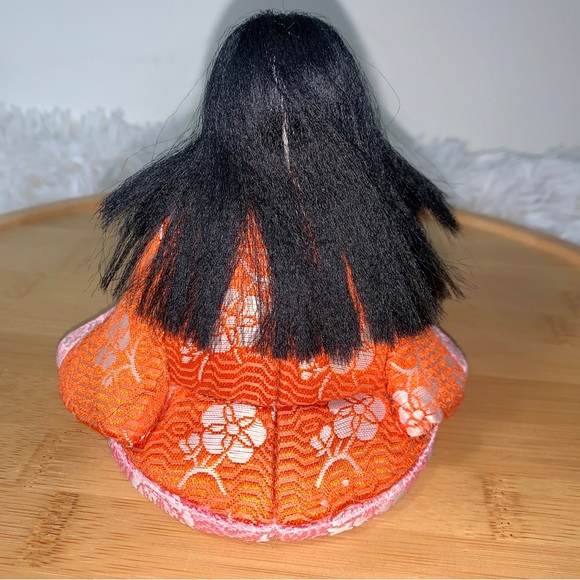 Japanese Tradition Ichimatsu Doll Sitting doll Girl in Orange kimono Japan - Picture 3 of 5